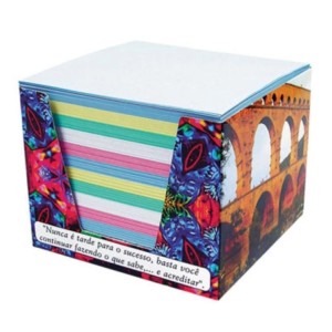 BLOCO DE ANOTAÇÕES LEMBRETE 50G COLORIDO C/ 700 FLS TAMOIO